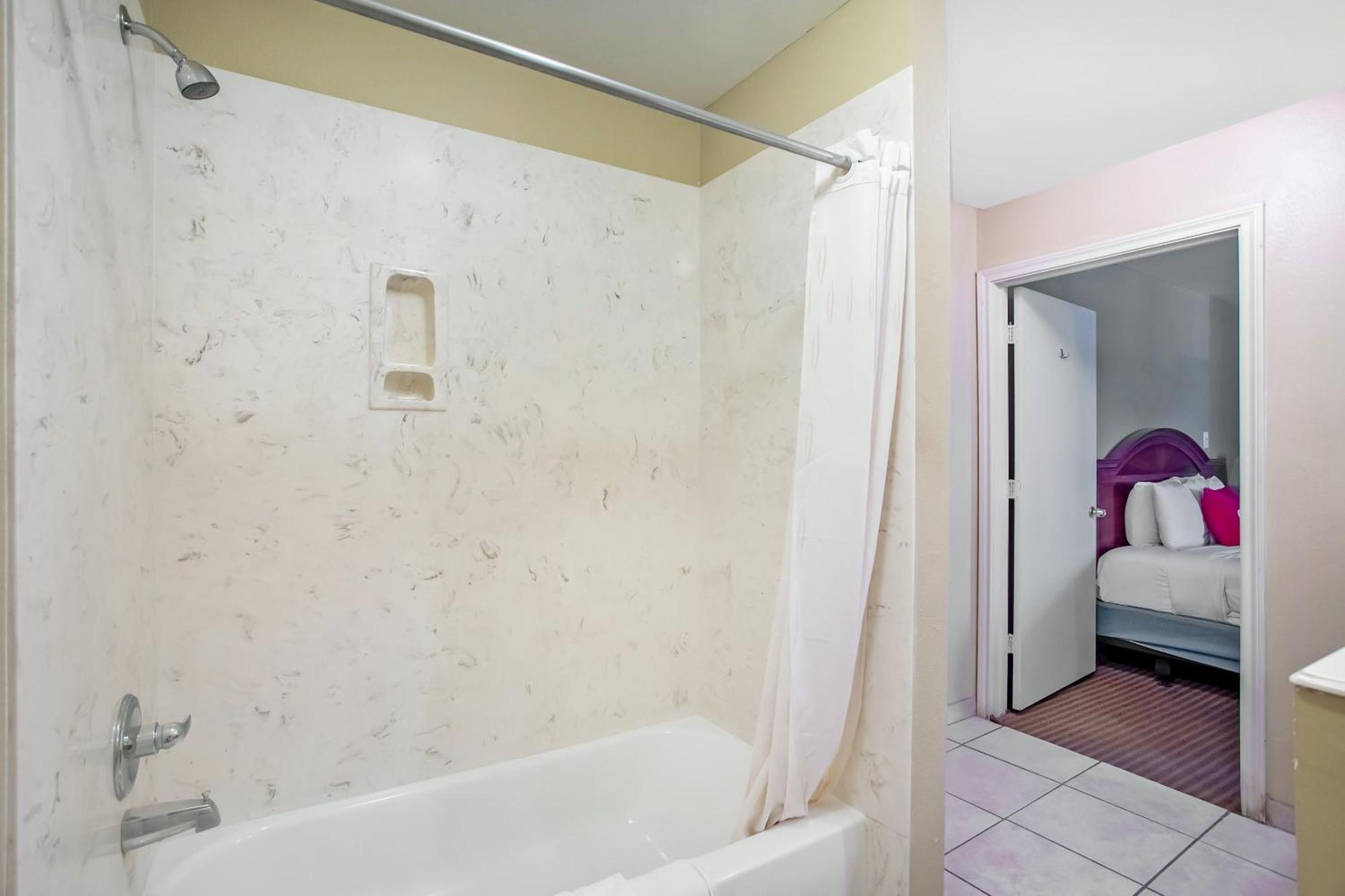 Oyo Hotel Jacksboro Tx - Fort Richardson מראה חיצוני תמונה